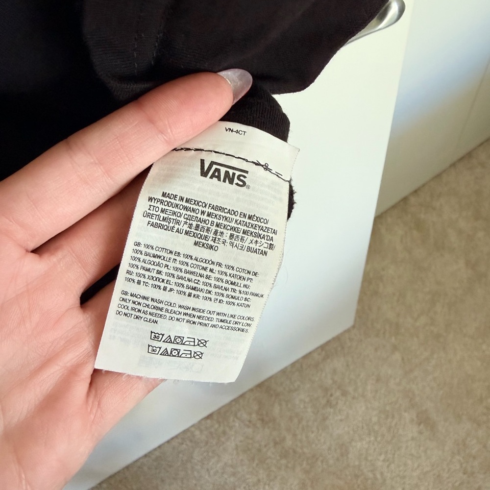 2/$10 Vans Throwback Retro Peace Machine Graphic Tee - Picture 6 of 6